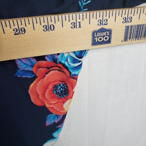 NWT Iman Navy Multicolor Floral VNeck 3/4 Sleeve Button Down Tie Up Shirt Sz 2X - Picture 11 of 11